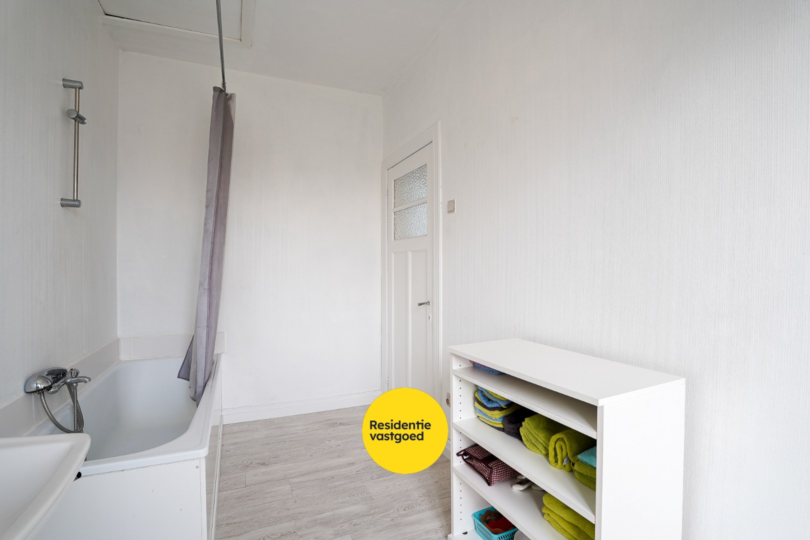 Zeer mooi onderhouden woning in het centrum van Aartrijke 