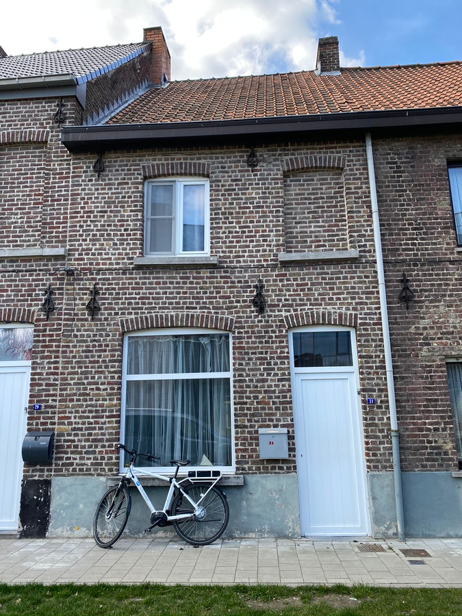 Goed gelegen, knusse rijwoning. 