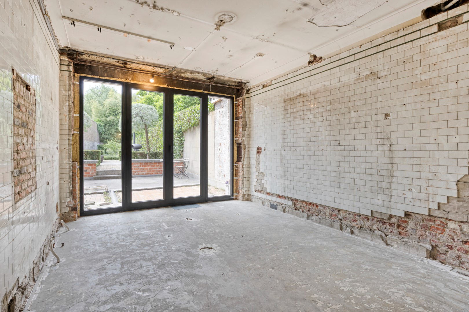 Prachtig herenhuis op de Tiensevest met mogelijkheid tot praktijkruimte - bewoonbare opp. 555 m² 