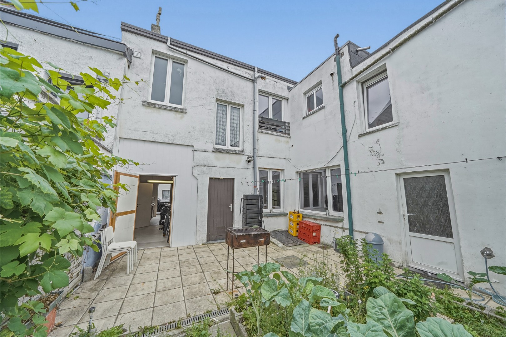 Ruime woning met veel mogelijkheden te Oostende 