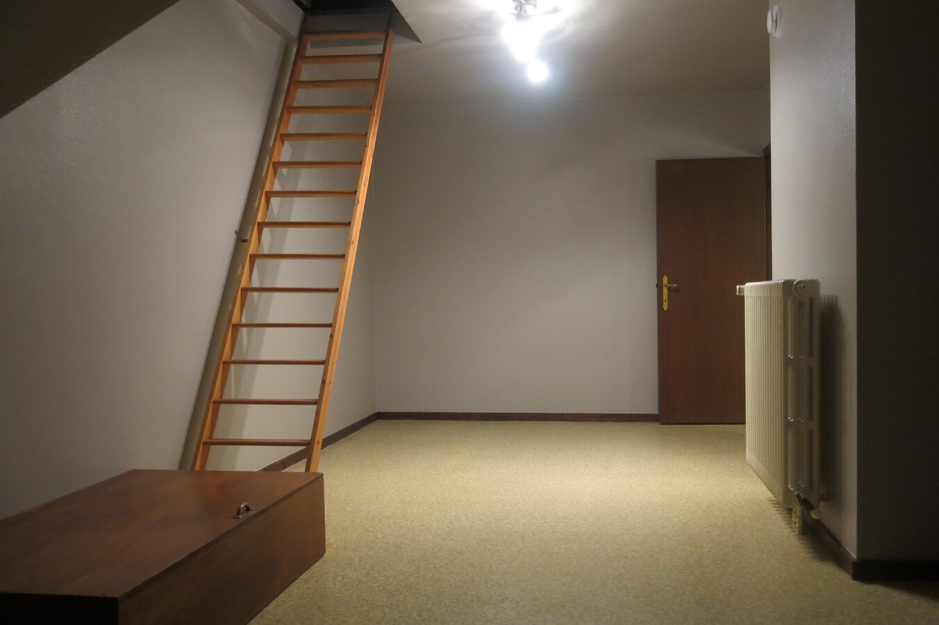 Goed onderhouden woning met 4 grote slaapkamers 