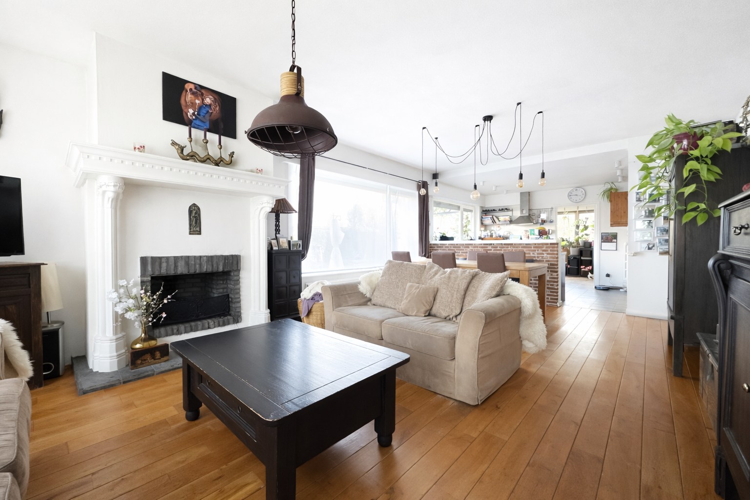 Vrijstaande woning met mooie tuin, perceel van 1158 m², Torhout. 