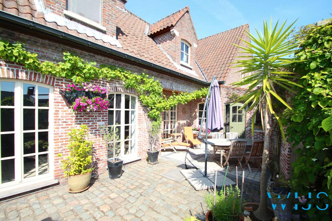 Ruime, tot in de puntjes onderhouden woning in de Katte ! 