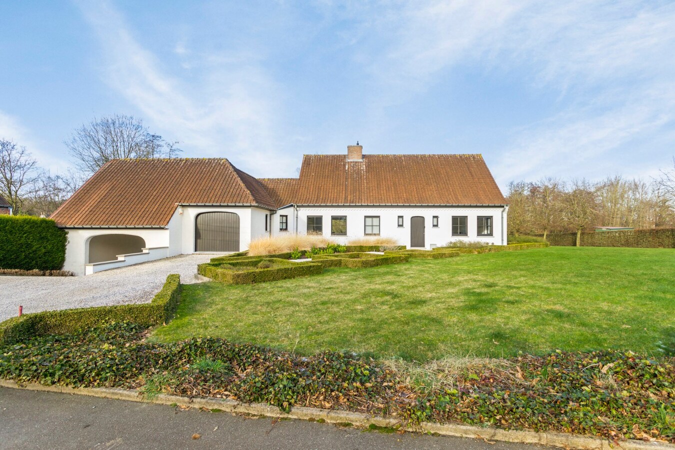 Verkocht: Tiegemberg - Uitzonderlijke luxevilla op uitzonderlijke locatie 