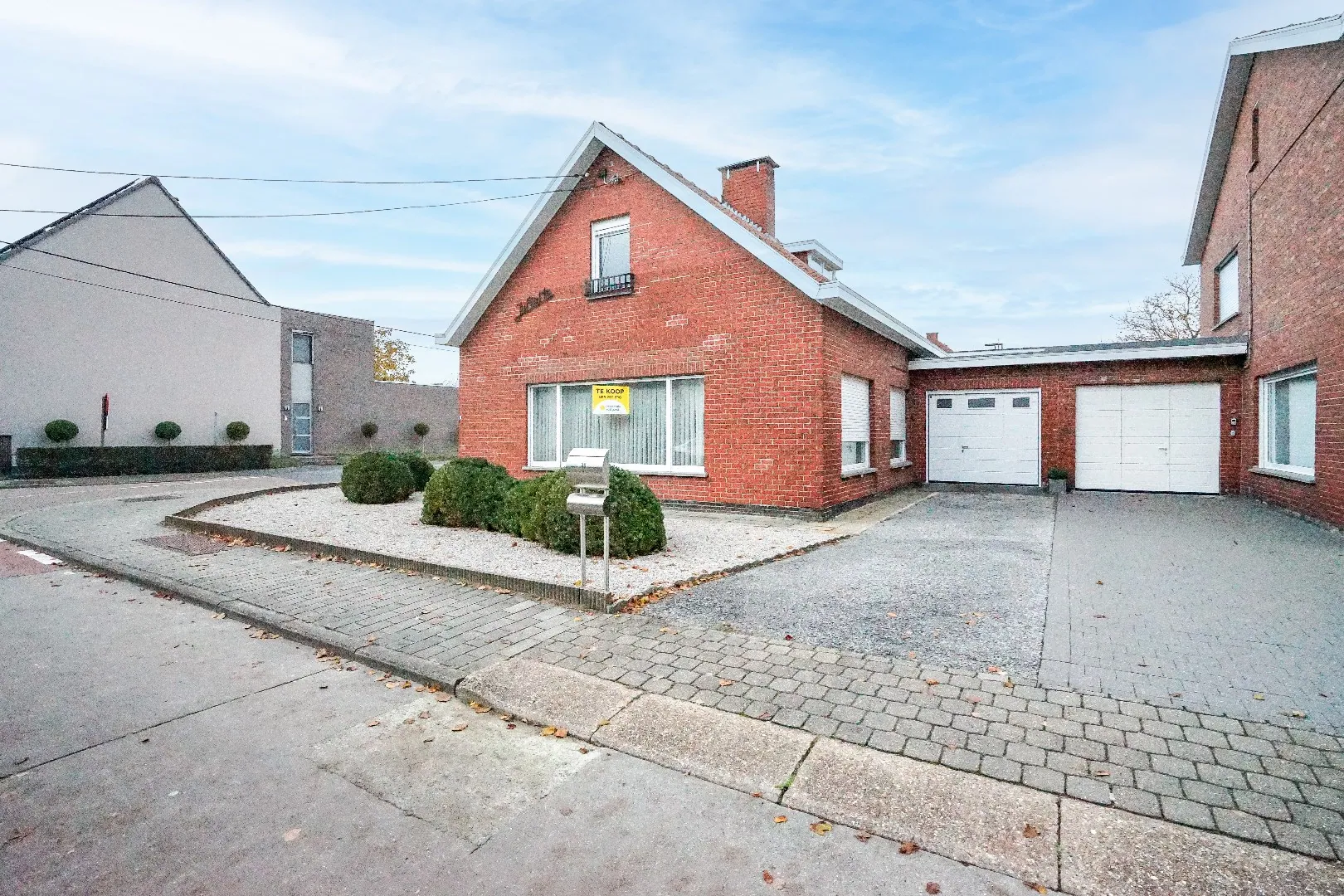 Woning met zonnige tuin in het centrum van Kortemark!