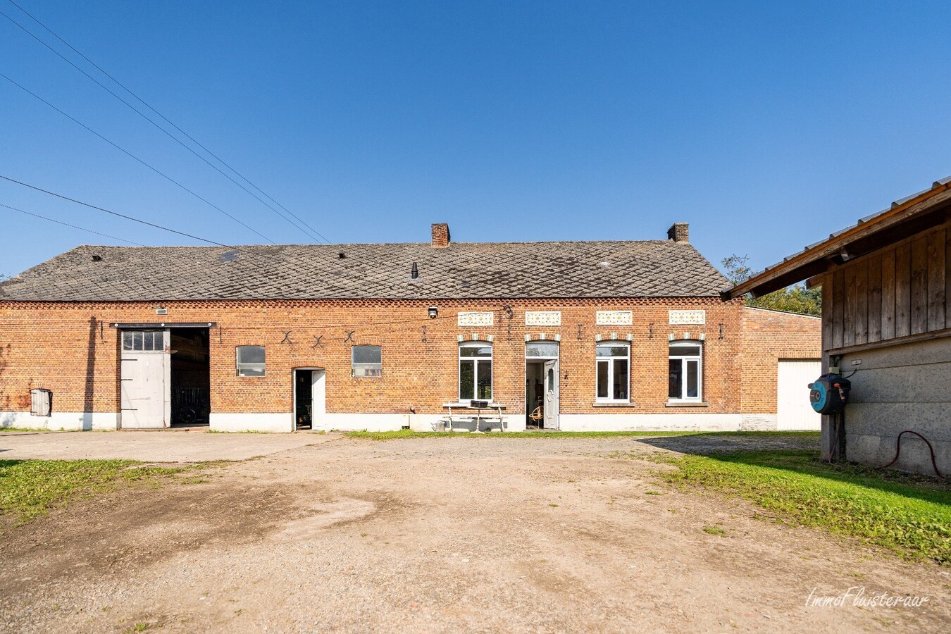 BEZOEKDAG OP ZATERDAG 7/03 Charmante hoeve met stallen op ca. 8.191 m2  te Heist-op-den-Berg (Mogelijkheid tot aankoop extra ca. 2,7 ha weiland) 