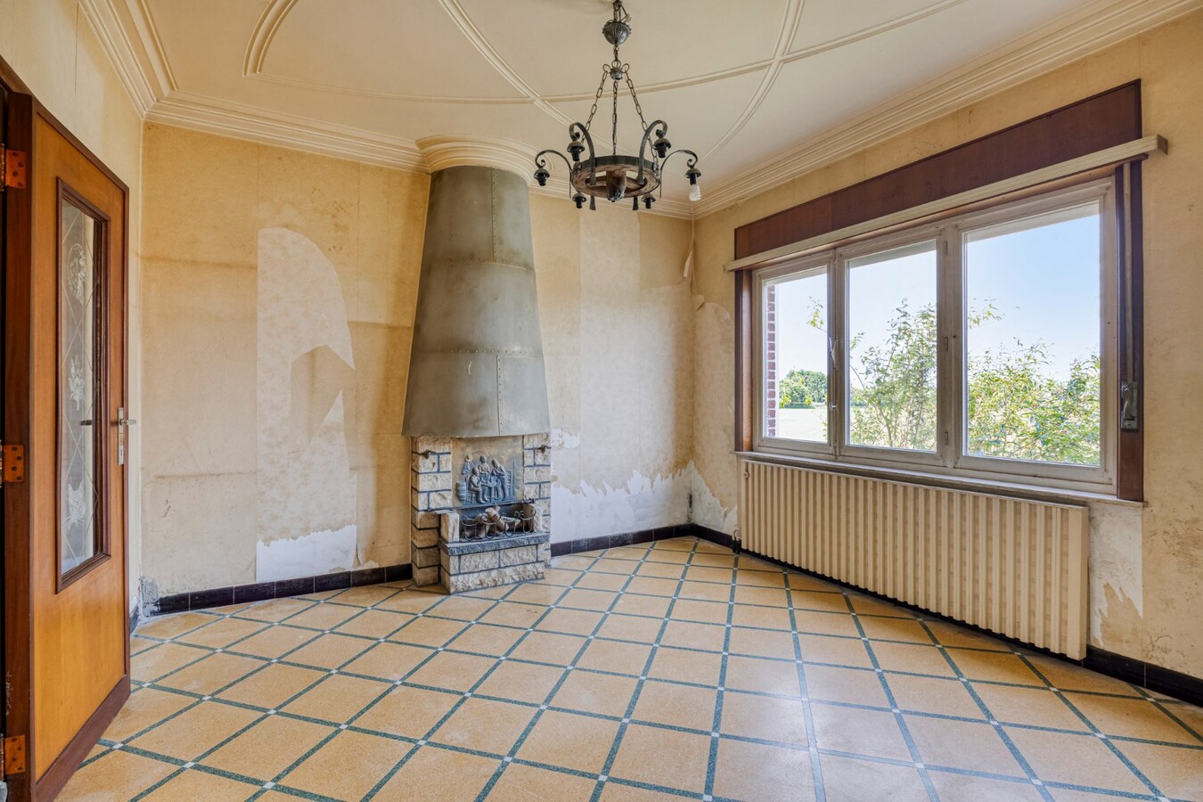 Te renoveren woning met tuin te Haasrode (Oud-Heverlee ) - 3 slaapkamers 