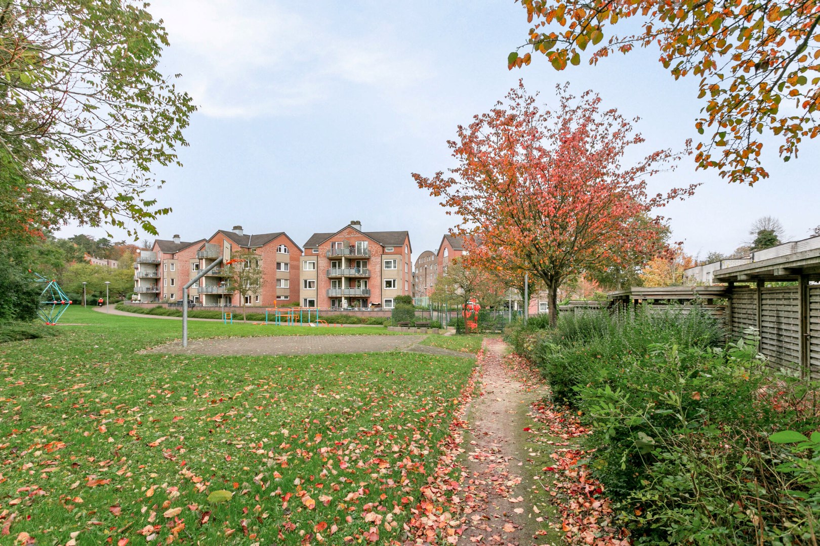 Goed gelegen woning met 3 slaapkamers en parkeerplaats - EPC 204 kWh/m² - bewoonbare oppervlakte 135m² 