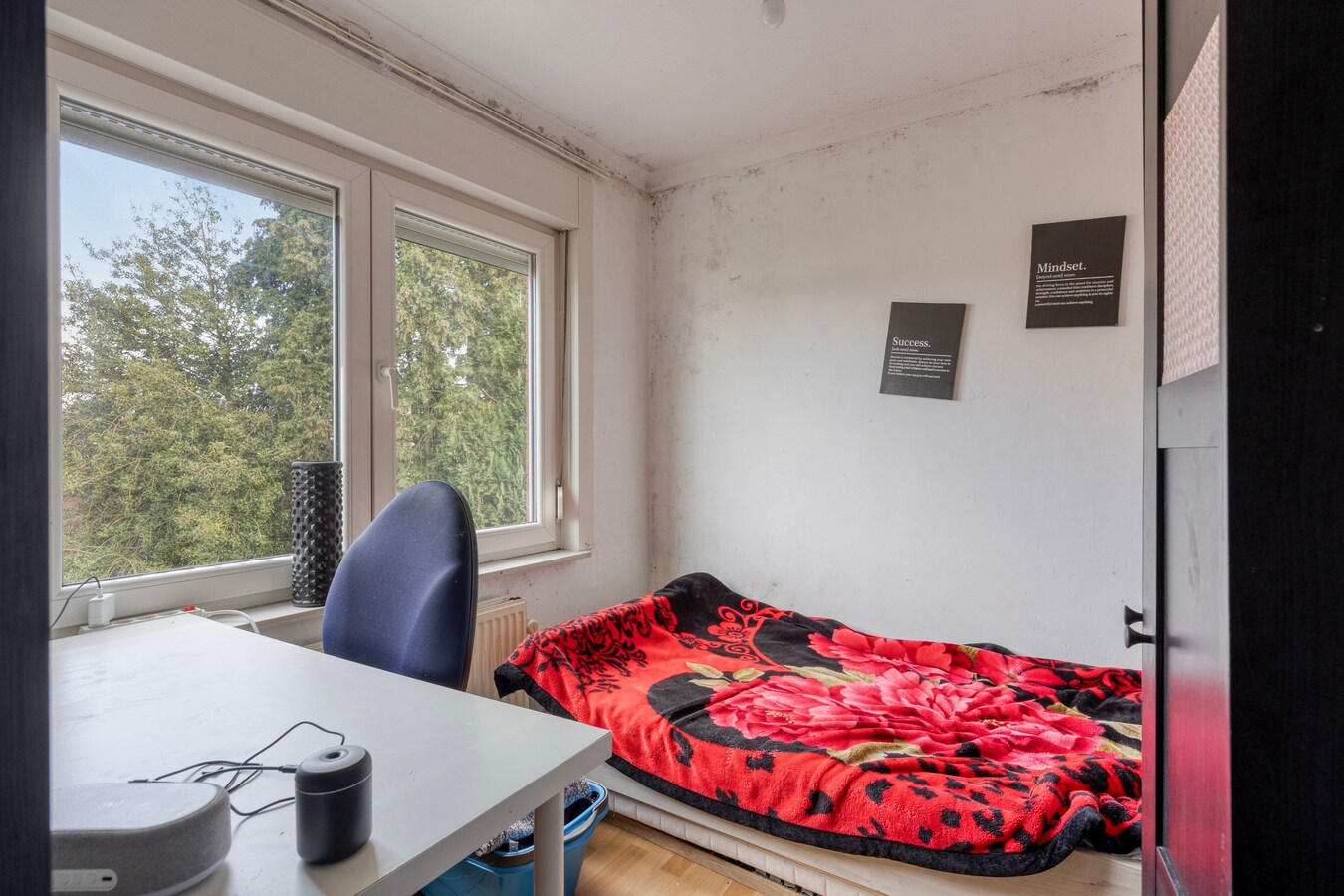 Te renoveren Vrijstaande woning. Of projectgrond (25,50 m breed). 1.146 m². 