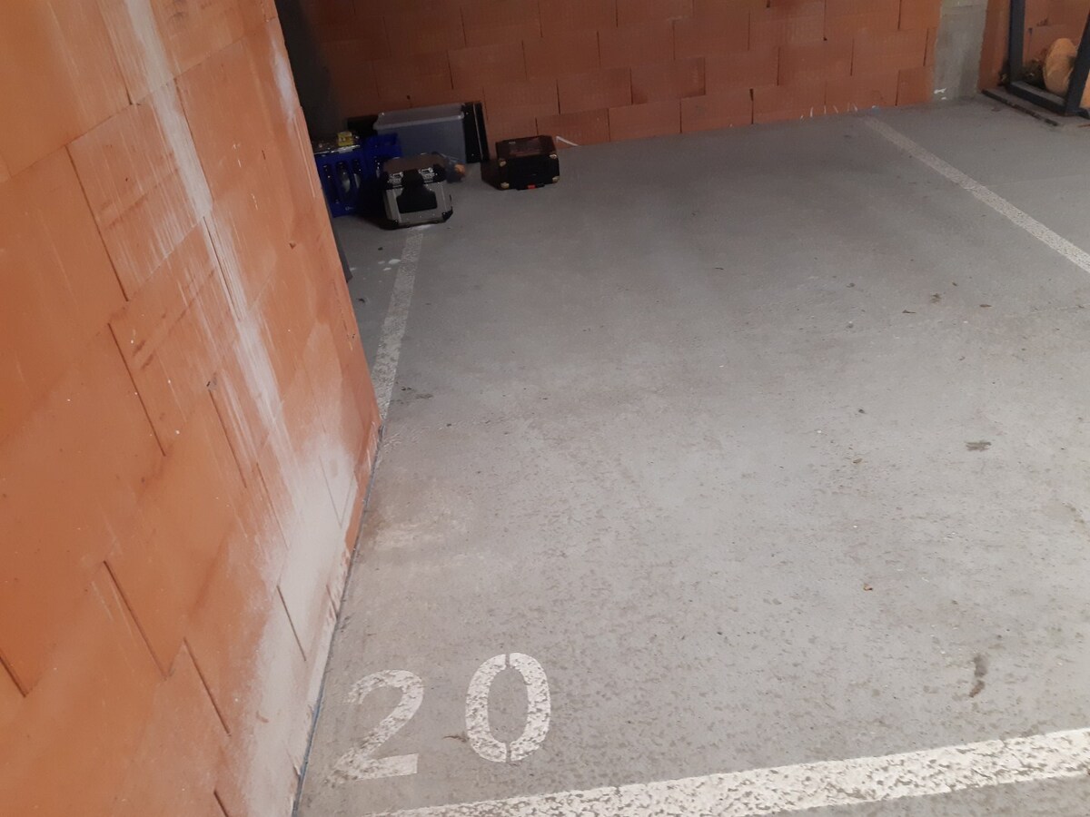 Praktisch 2 slpk-appartement met terras. 