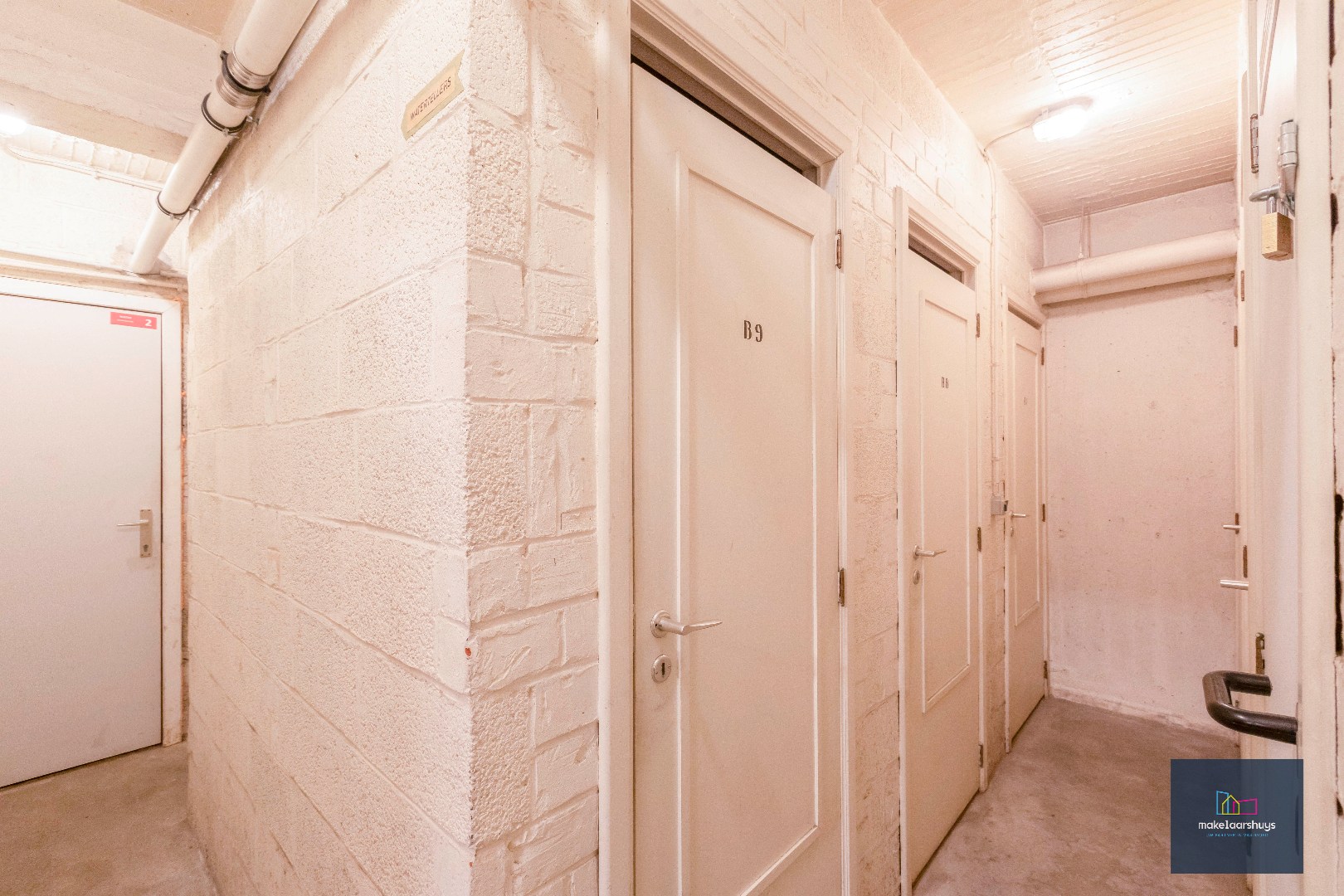 Ruim 2 slaapkamerappartement met garagebox nabij de Blaarmeersen 