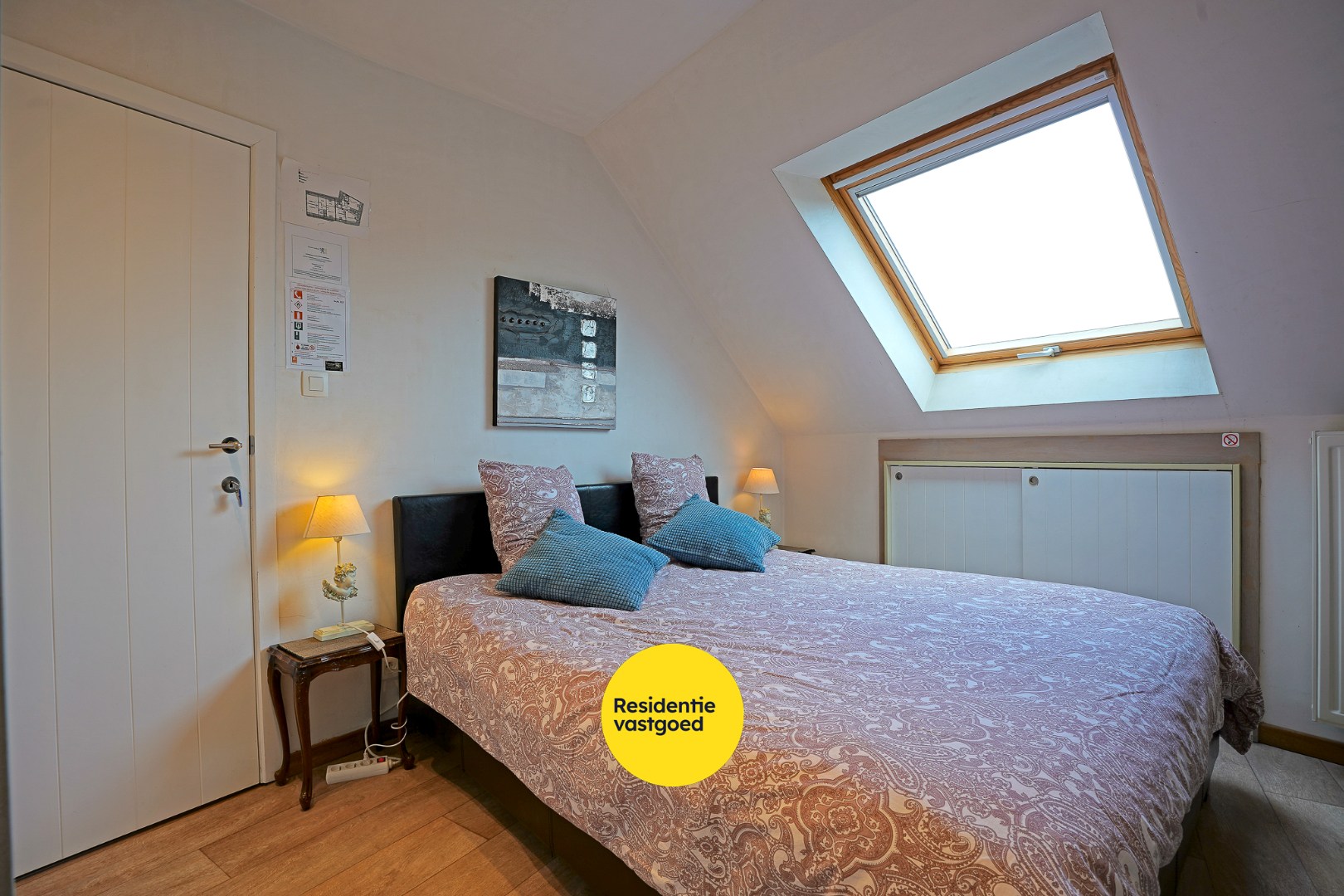 Instapklare halfopen bebouwing (2009) te Ramskapelle op 244 m². 