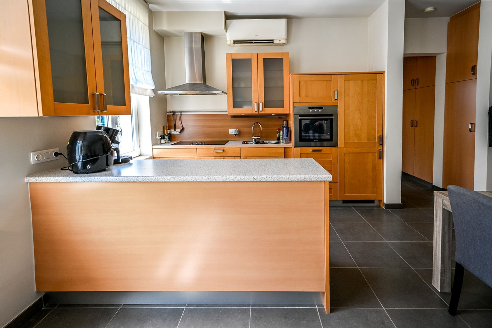 Appartement 1 slpk en autostaanplaats te Adegem 