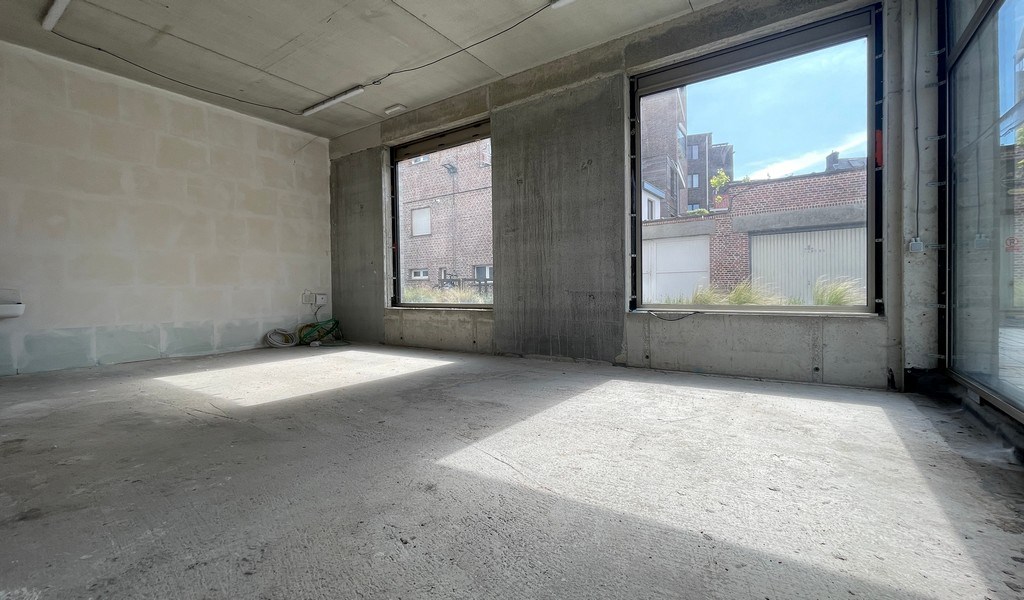 Nieuwbouw casco handelsruimte te koop in Tinelpark te Mechelen