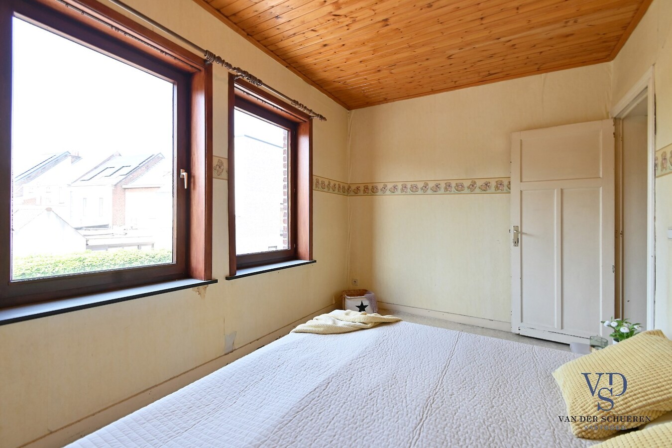 Knusse starterswoning met koertje 