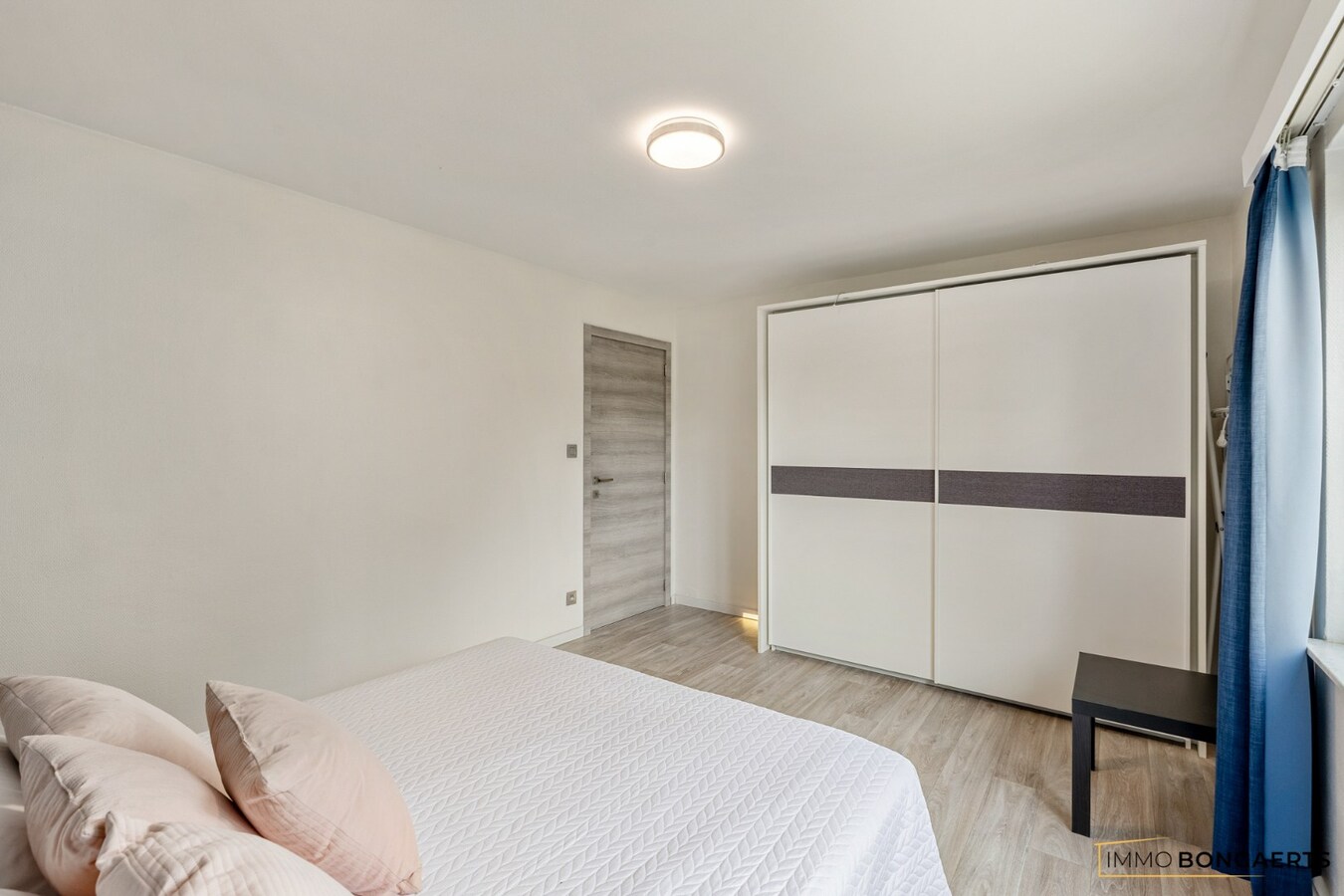 Gemeubeld appartement met 2 slaapkamers 