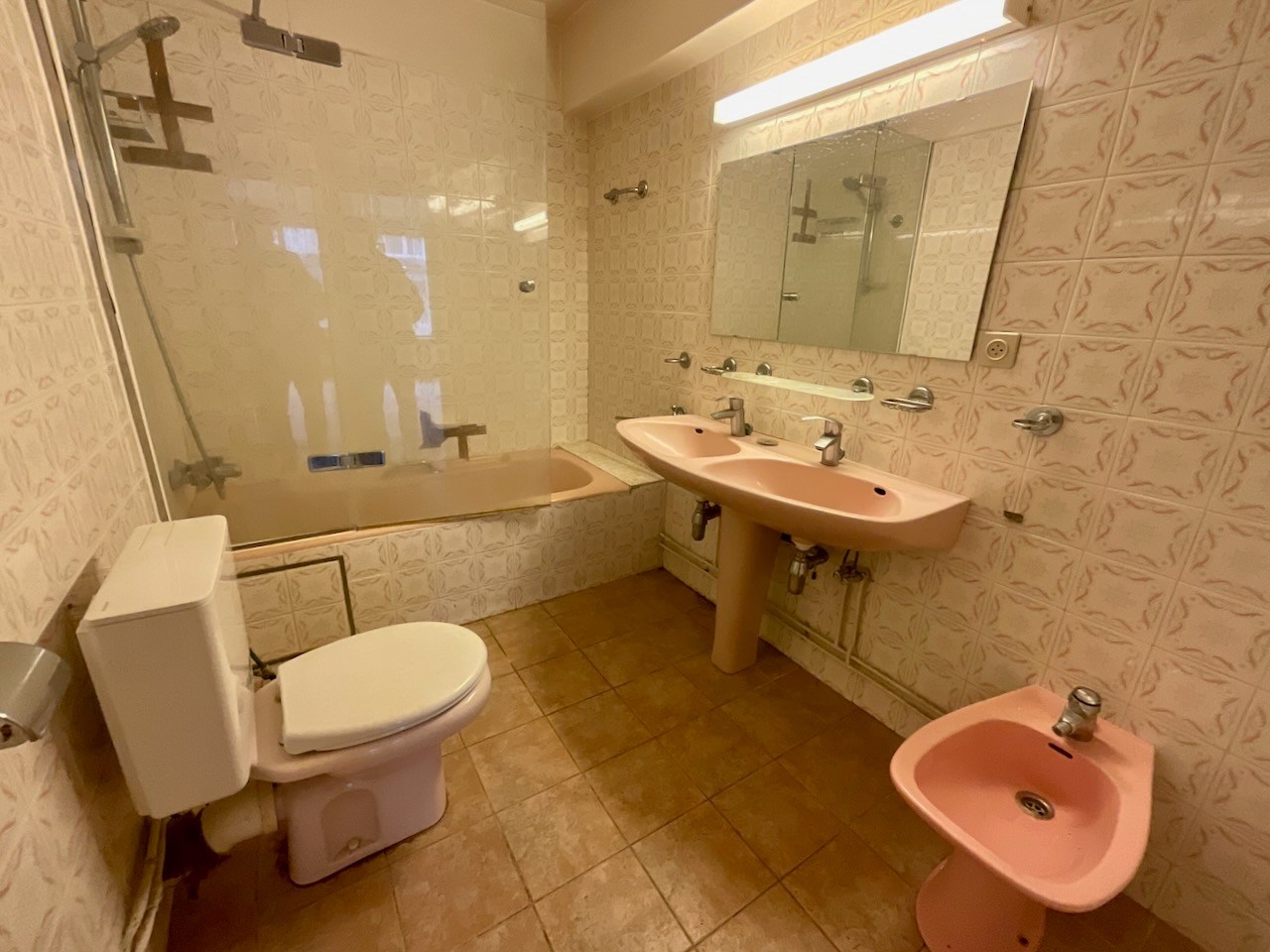 Badkamer bij slaapkamer 1