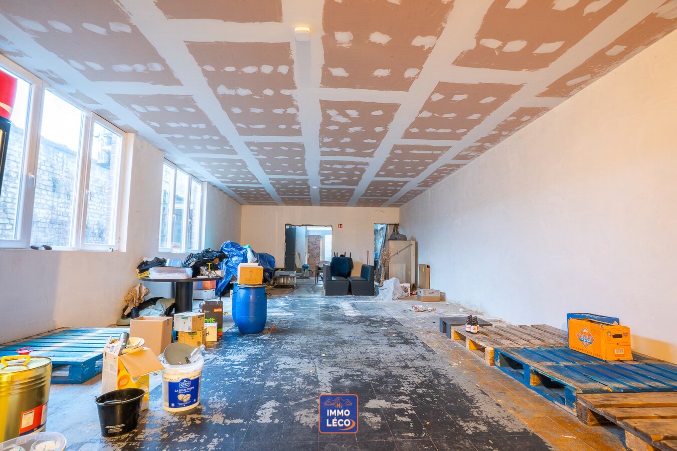 Commerce en face de la Gare de Mouscron, TOP SITUATION ! 