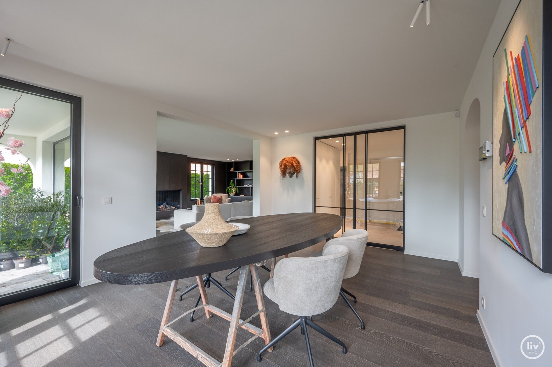 Belle villa individuelle, située au calme en bordure du Zoute, actuellement en rénovation. 