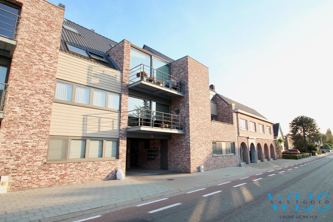 Verhuurd appartement - Oosteeklo