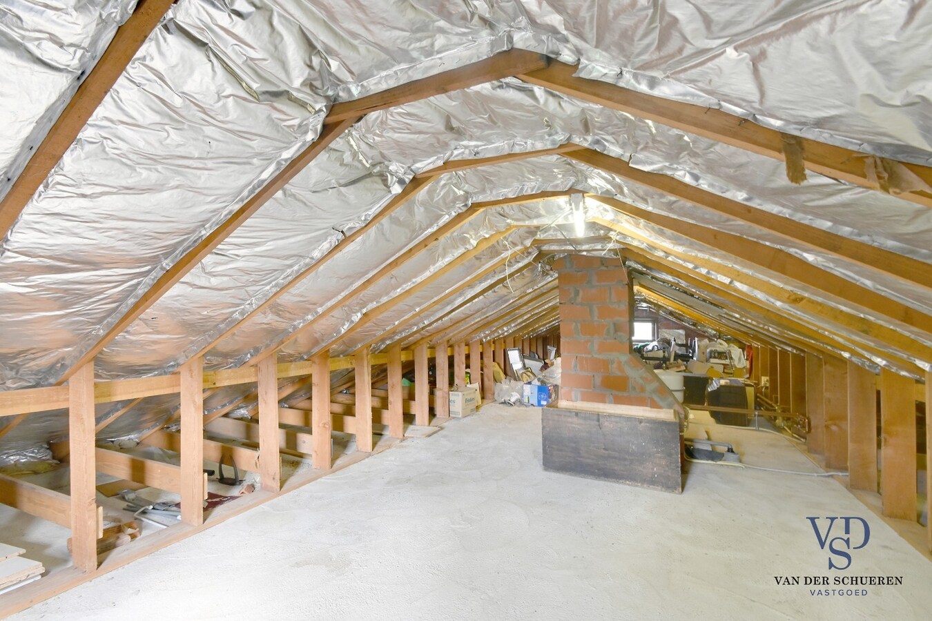 Tijdloze bungalow in een residentiële verkaveling 