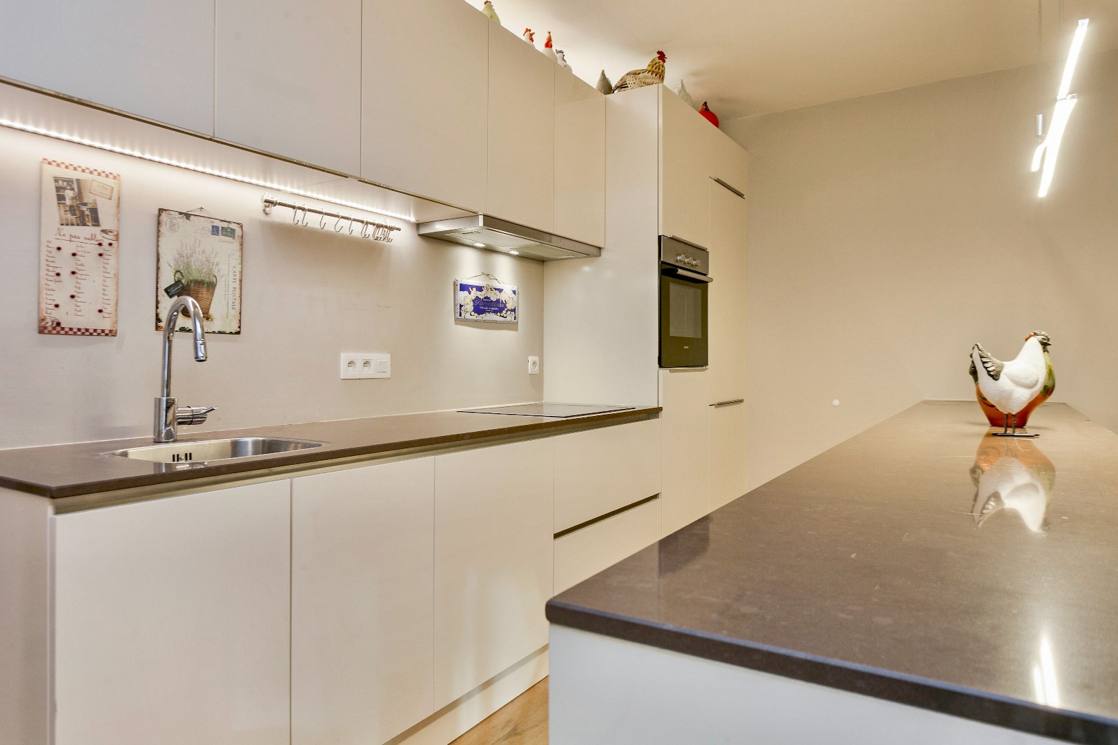 Recent 2 slpk app met tuin en balkon te Sint-Pieters-Leeuw 