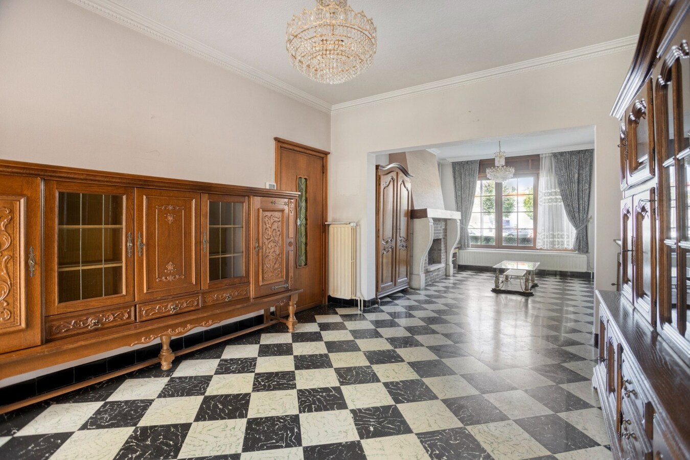 Karaktervolle halfopen villa met prachtige tuin op toplocatie in Tienen 