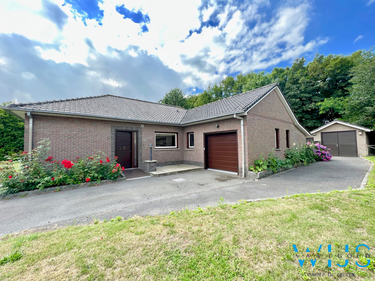 Mooie alleenstaande woning op een ideaal perceel van 837m² te Kluizen 