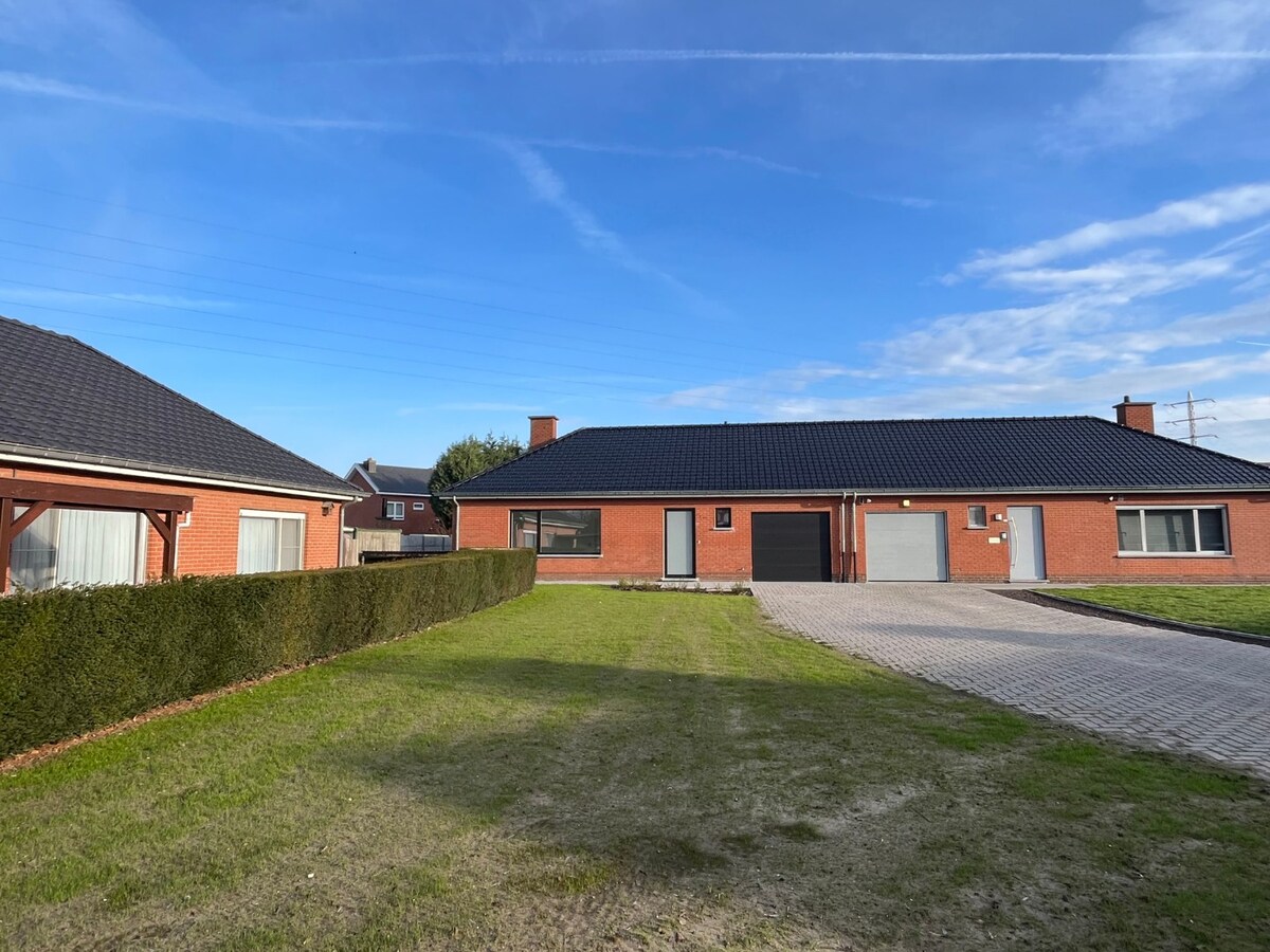 Gerenoveerde Half Open bebouwing 