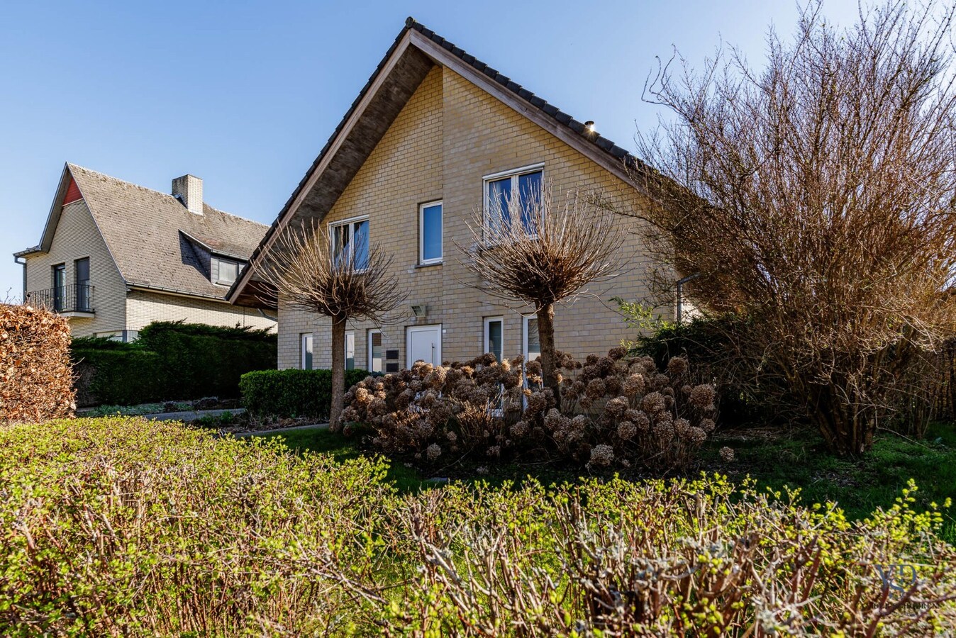 Ruim en eigentijds wonen. 