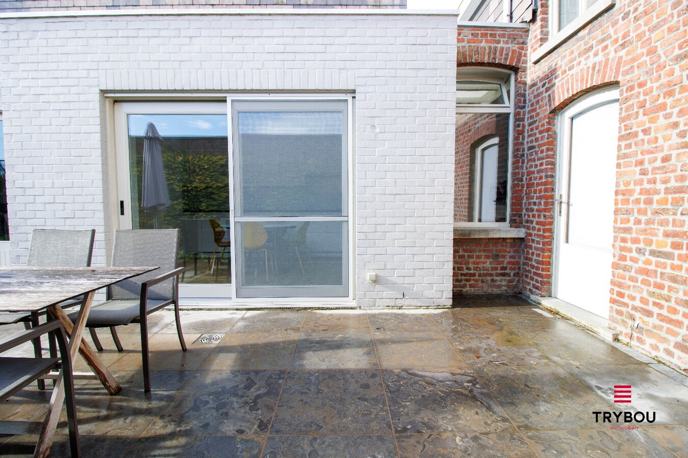 Ruime woning in het centrum van Poelkapelle 