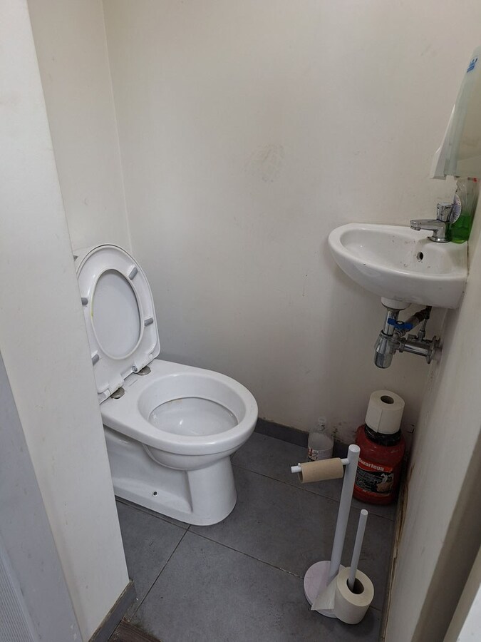 Perfect gelegen kantoorruimte te Heusden-Zolder 