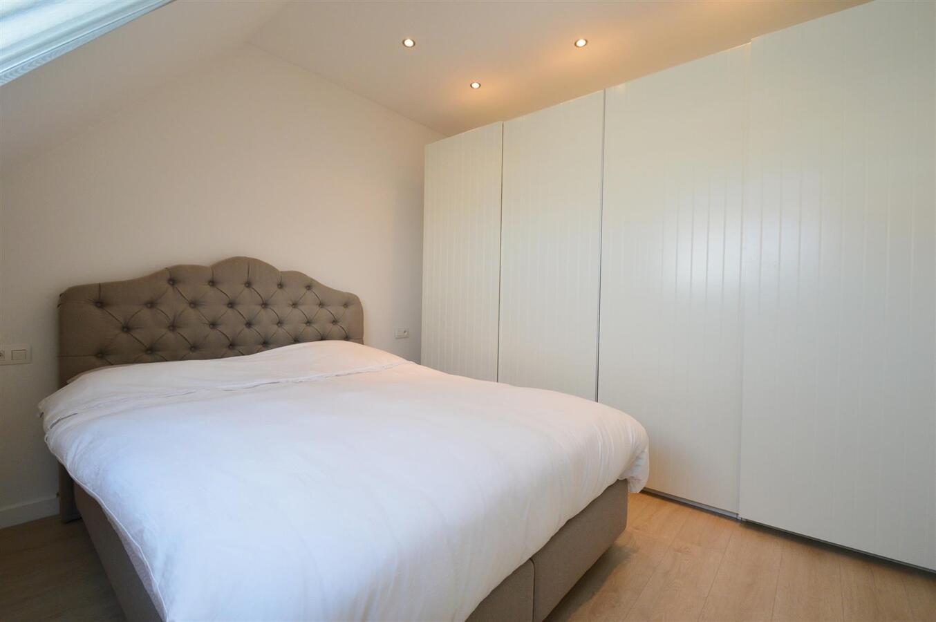 Klassevol gerenoveerde gezinswoning met tuin - Heist 