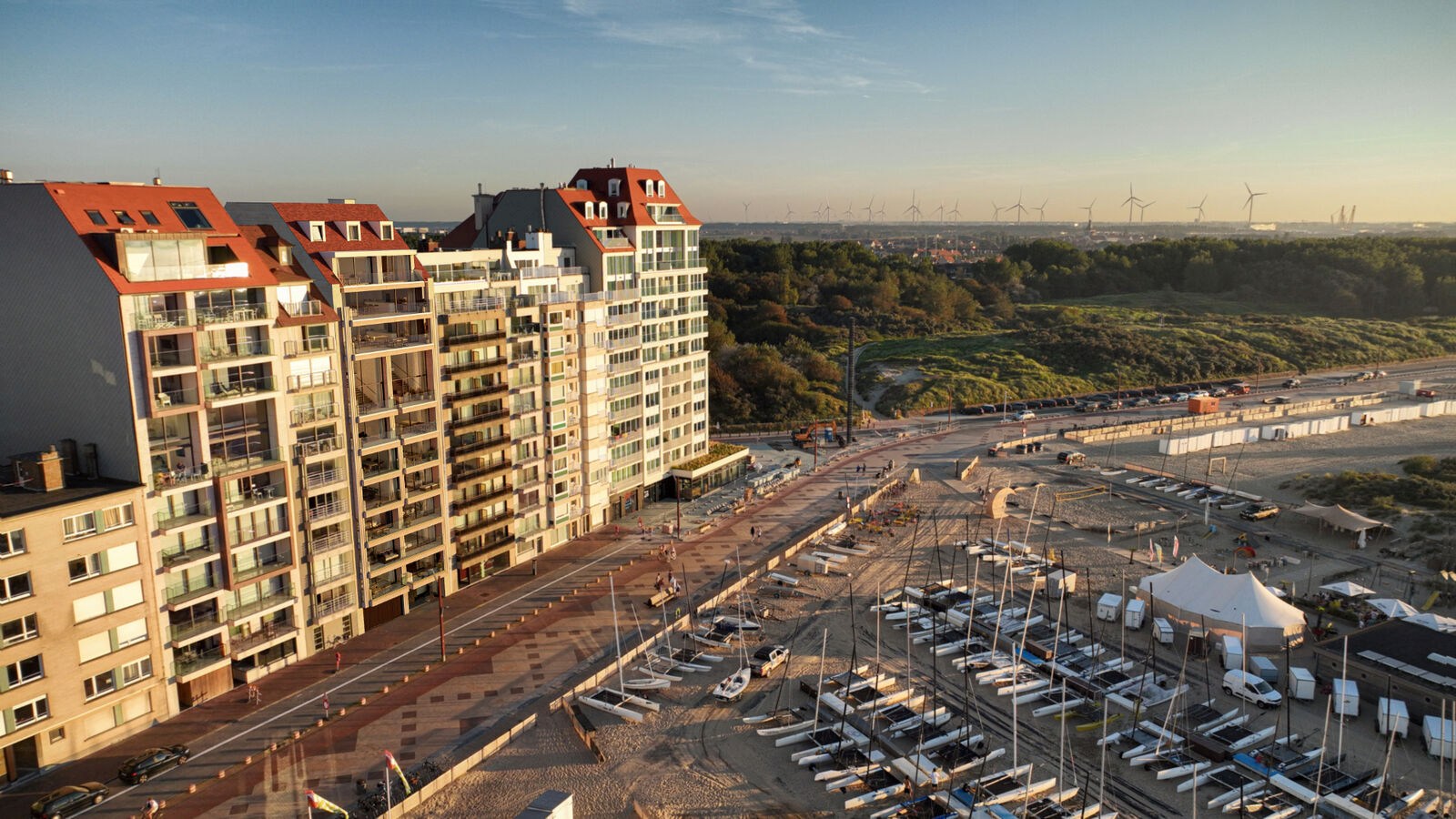 Superbe appartement neuf avec vue frontale sur la mer à Duinbergen 