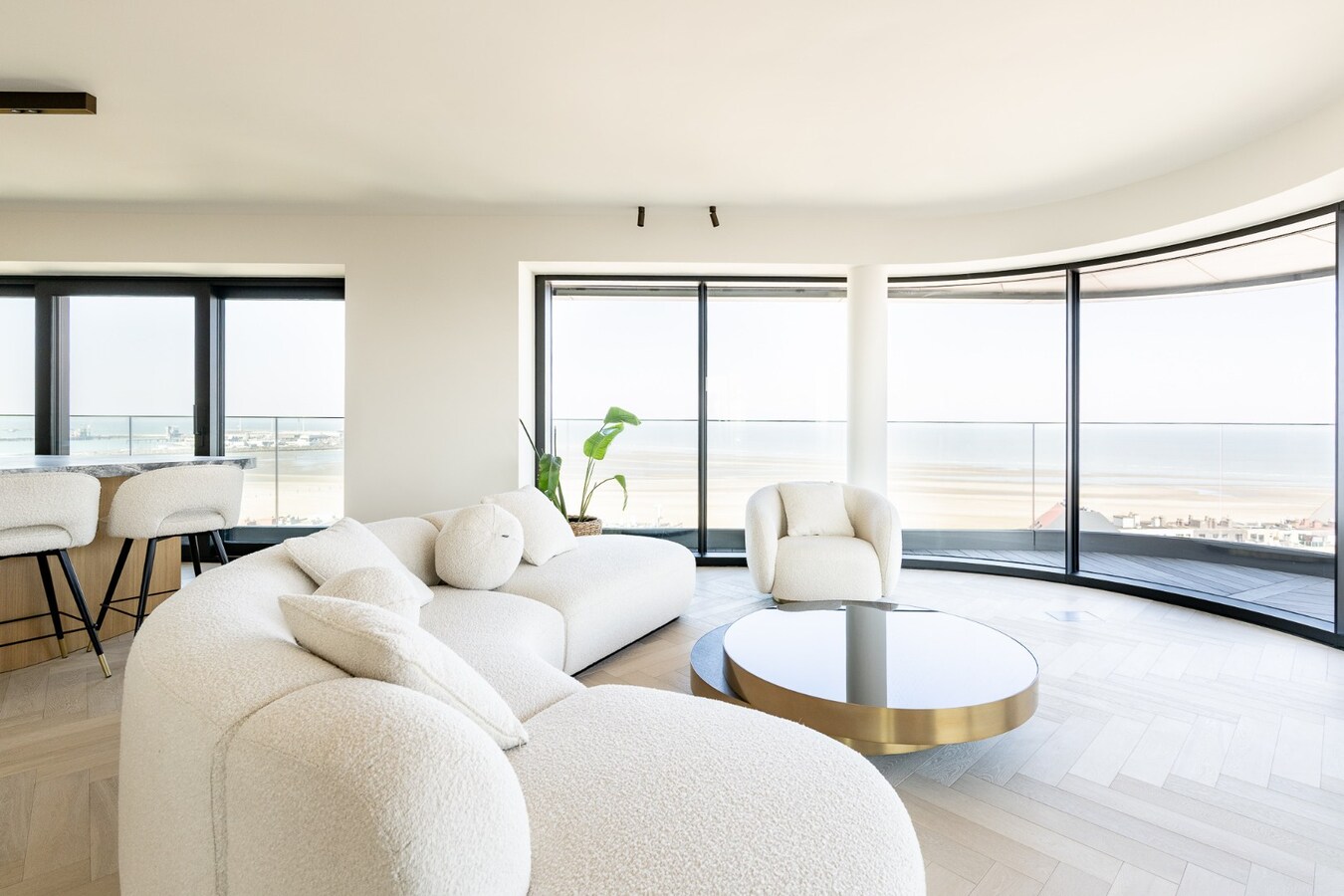 Eén van de hoogsgelegen appartementen van Knokke-Heist met magnifieke zichten 