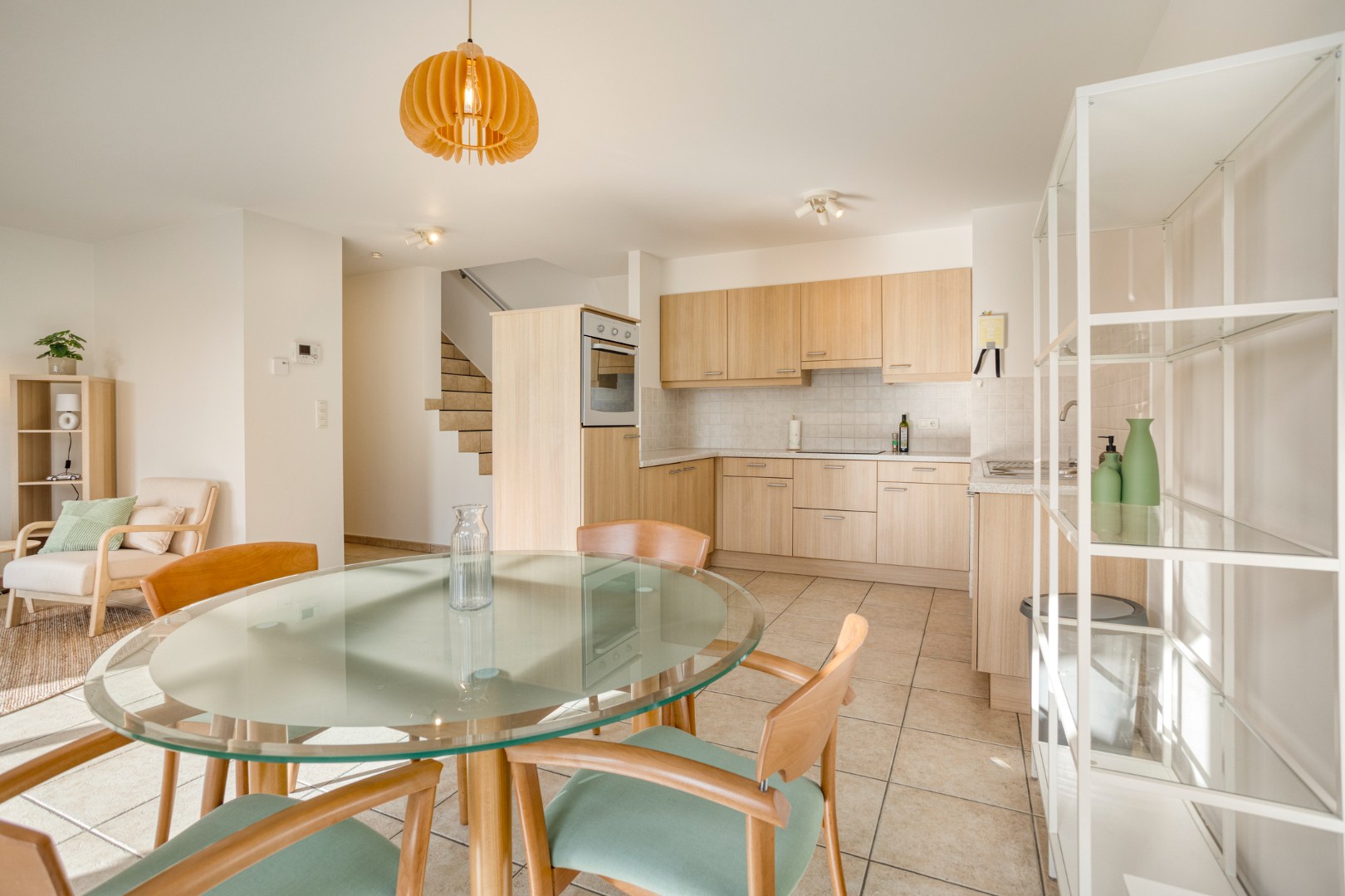 Duplex-appartement met 2 slaapkamers, autostaanplaats, kelderberging en gemeenschappelijke tuin in Kessel-Lo!– EPC 105 kWh/m² - bewoonbare opp. 92 m² 