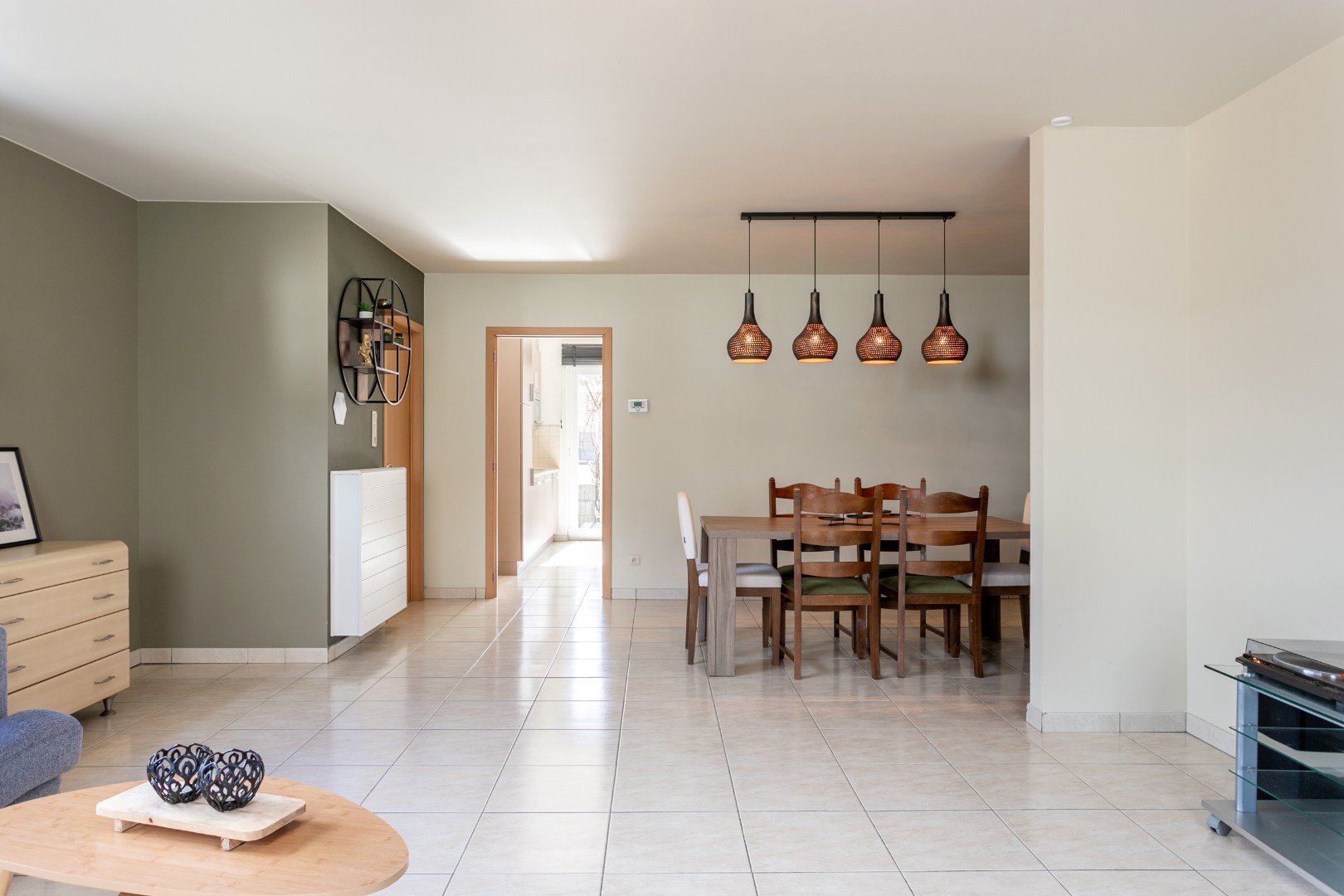 Recente woning (EPC B) met 5 slaapkamers en tuin te Vollezele 