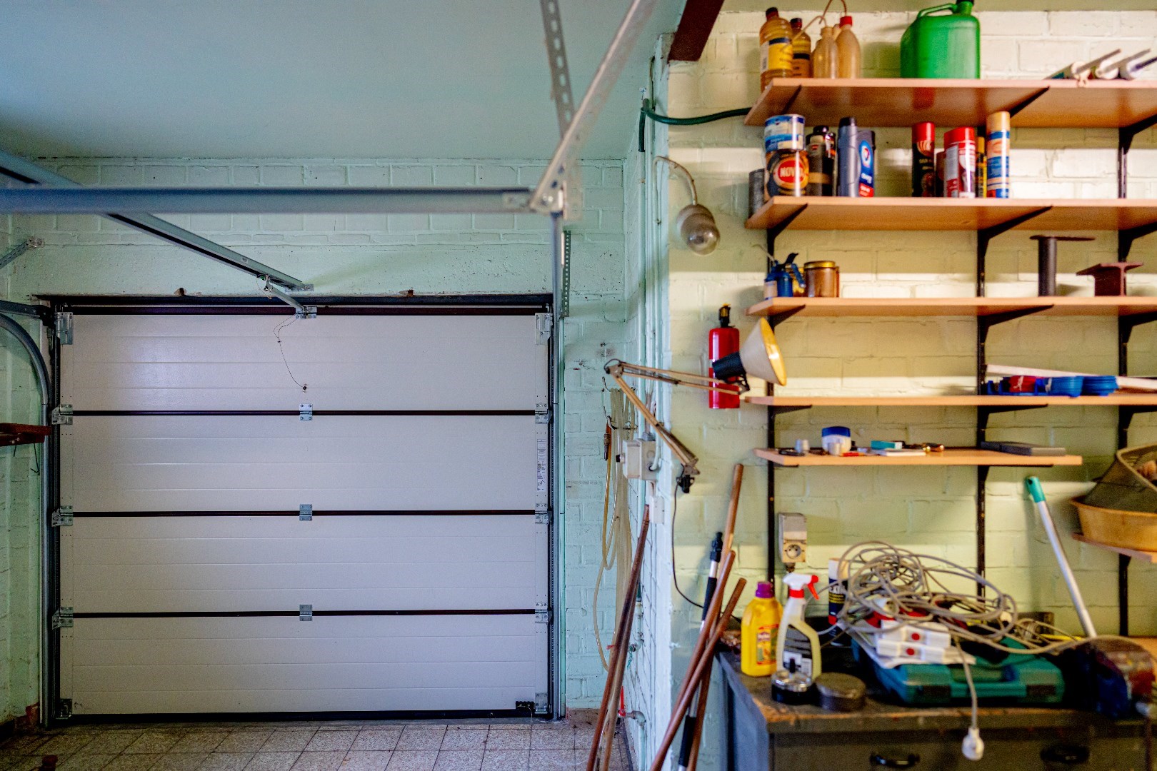 Op te frissen woning op 867 m²  rustig gelegen in Ertvelde 