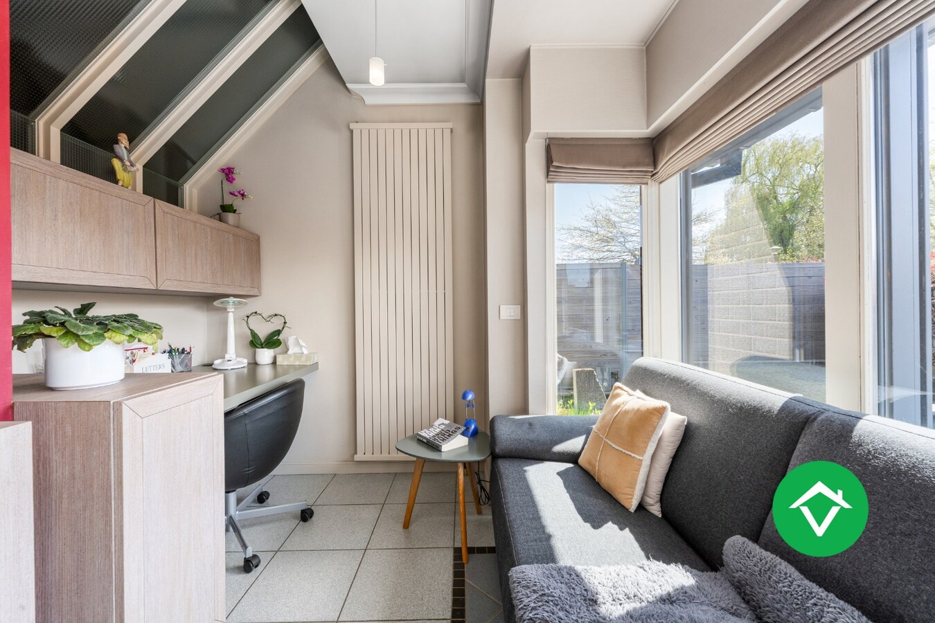 Alleenstaande woning met 5 slaapkamers en garage te Torhout 