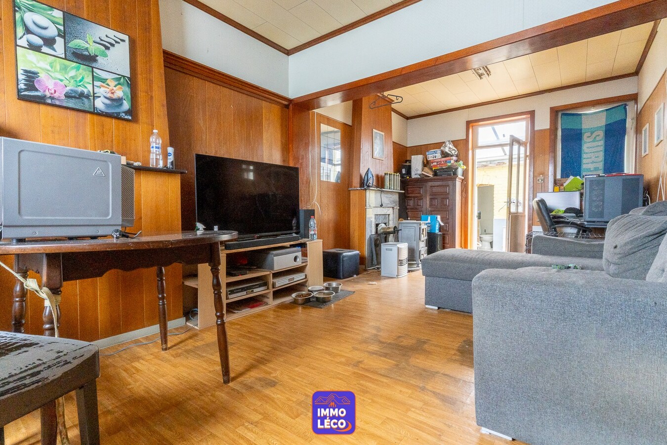 Maison à rénover érigée sur 595m², dans un village apprécié au Mont de l'Enclus ! 