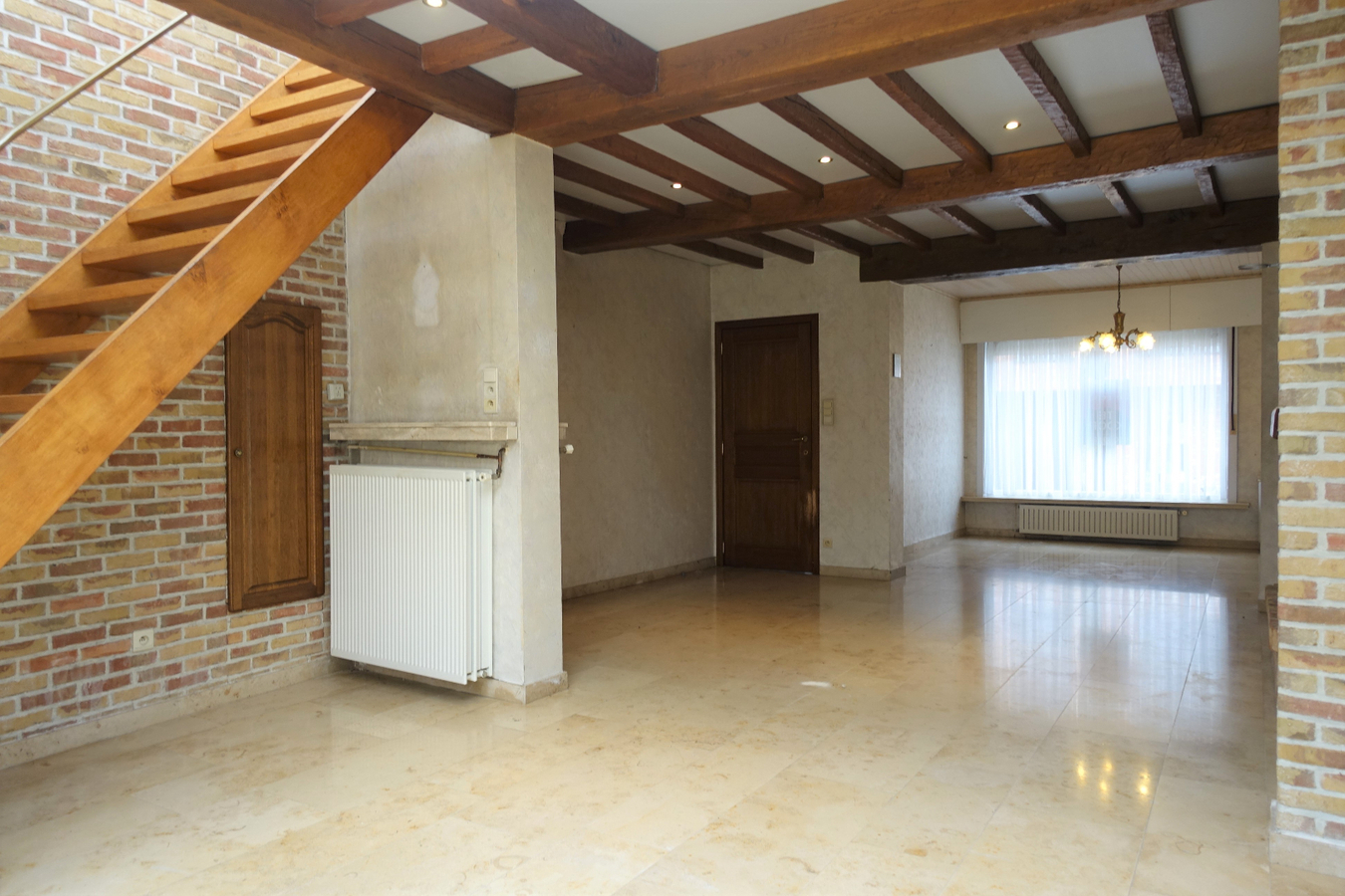 Gezellige rijwoning in het centrum van Gistel 