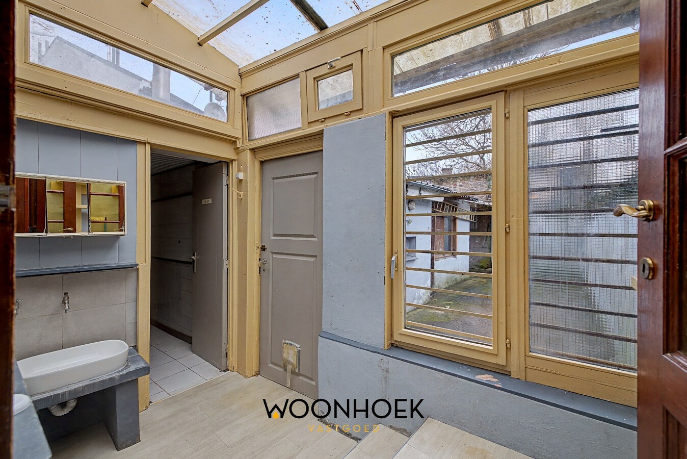 Ruimte en karakter op topligging nabij Gent-Dampoort 