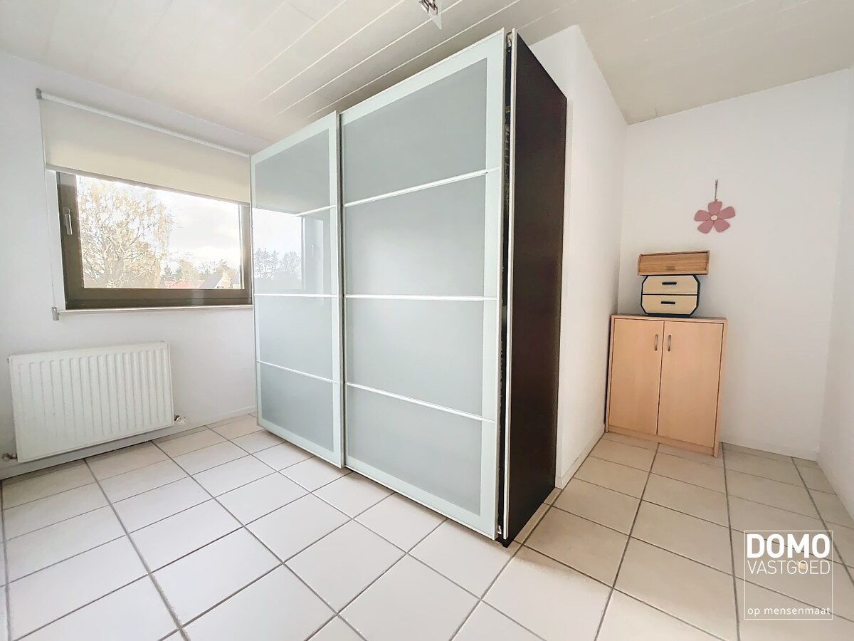 RUIM APPARTEMENT MET TUIN EN 2 SLAAPKAMERS TE HUUR IN HEUSDEN-ZOLDER 