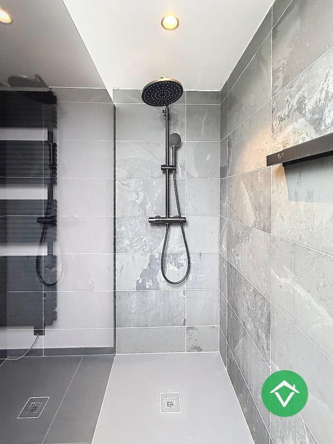 Instapklare woning met 3 slaapkamers en garage te Koekelare 