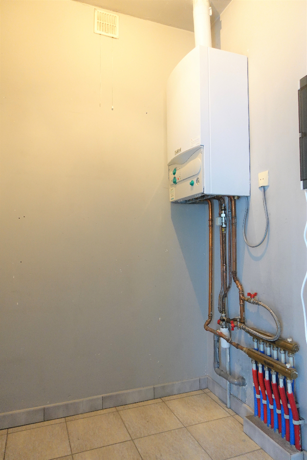 Ruim dakappartement in het centrum van Gistel 