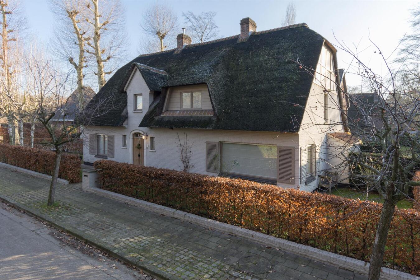 Villa met charme op toplocatie te Destelbergen 