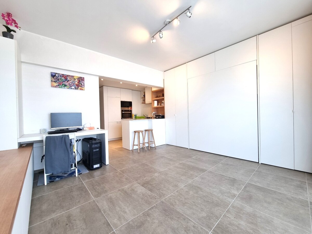 Volledig op maat ingerichte studio aan de Rederskaai - Zeebrugge 