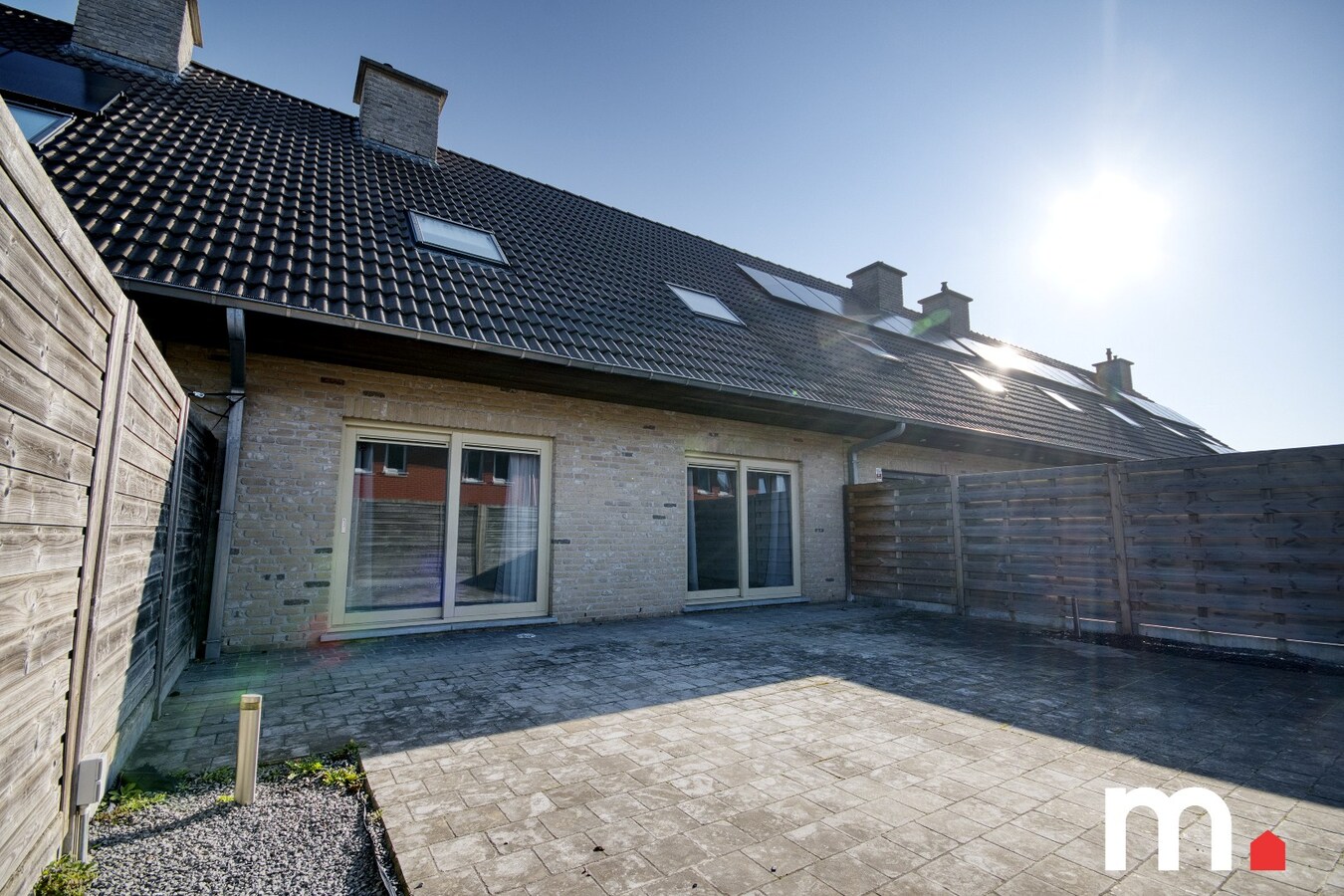 Instapklare gezinswoning in rustige verkaveling te Heule ! 