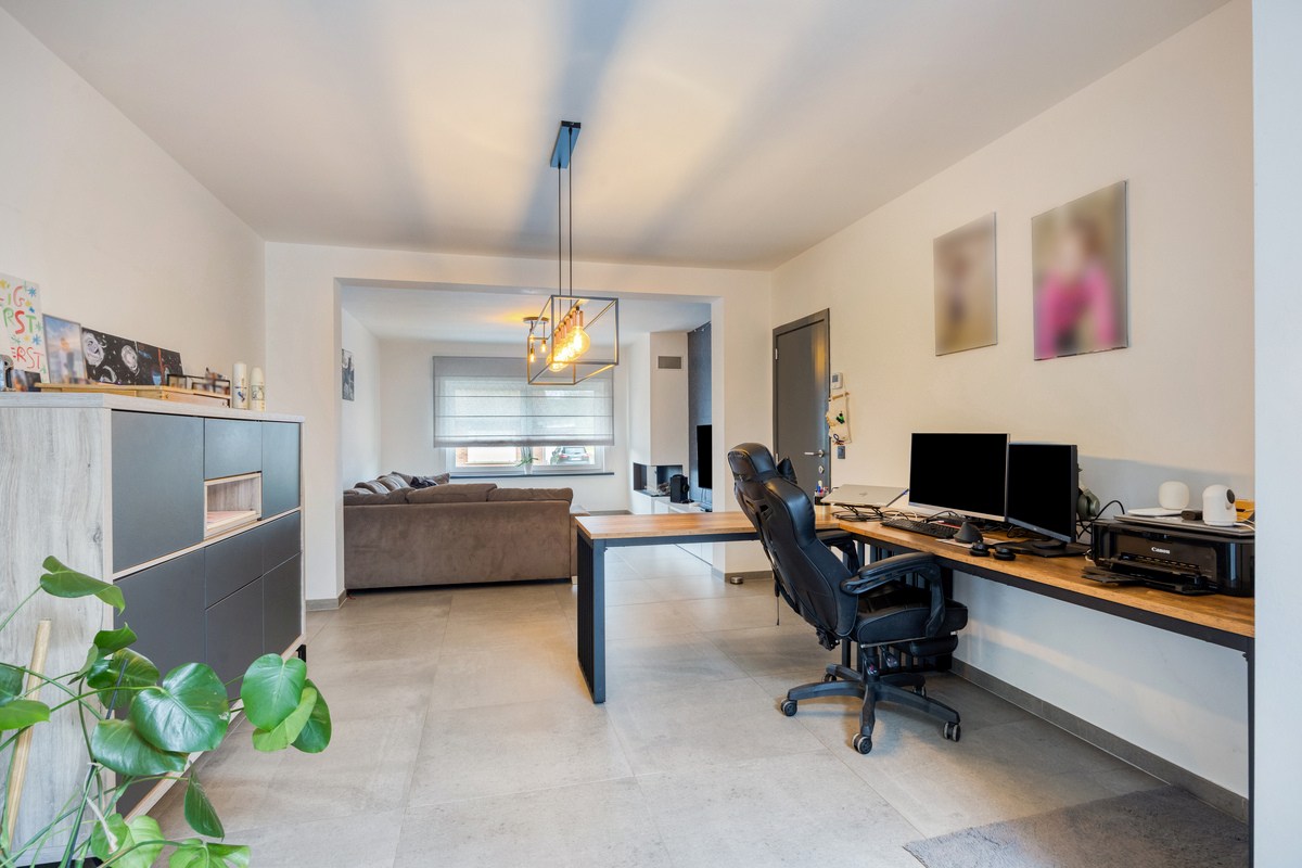 Halfopen bebouwing met 3 slaapkamers, tuin, terras en garage in Bertem! – EPC 128 kWh/m² - bewoonbare opp. 195 m² 