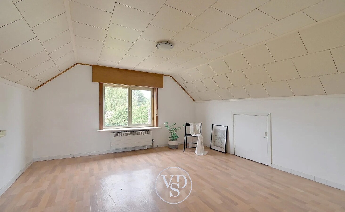 Ruime, degelijke woning 